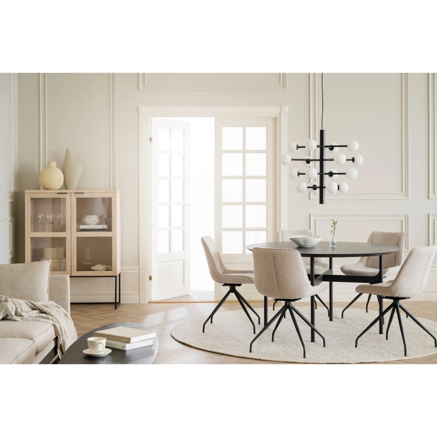 COLTON Ruokapöytä Pyöreä 135 Cm 6 COLTON Ruokapöytä Pyöreä 135 Cm - Image 4