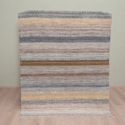 LINNEA Villamatto -Brafab Huonekalut Kauppa Linnea matto kuosi 2