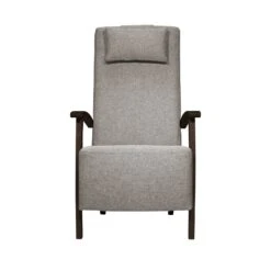 MILA Nojatuoli Lajitelma-kankaalla 25 MILA Nojatuoli Lajitelma-kankaalla -Brafab Huonekalut Kauppa Mila tuoli altamura132 wenge 1