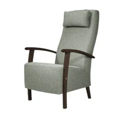 MILA Nojatuoli Lajitelma-kankaalla 20 MILA Nojatuoli Lajitelma-kankaalla -Brafab Huonekalut Kauppa Mila tuoli altamura407 wenge 2