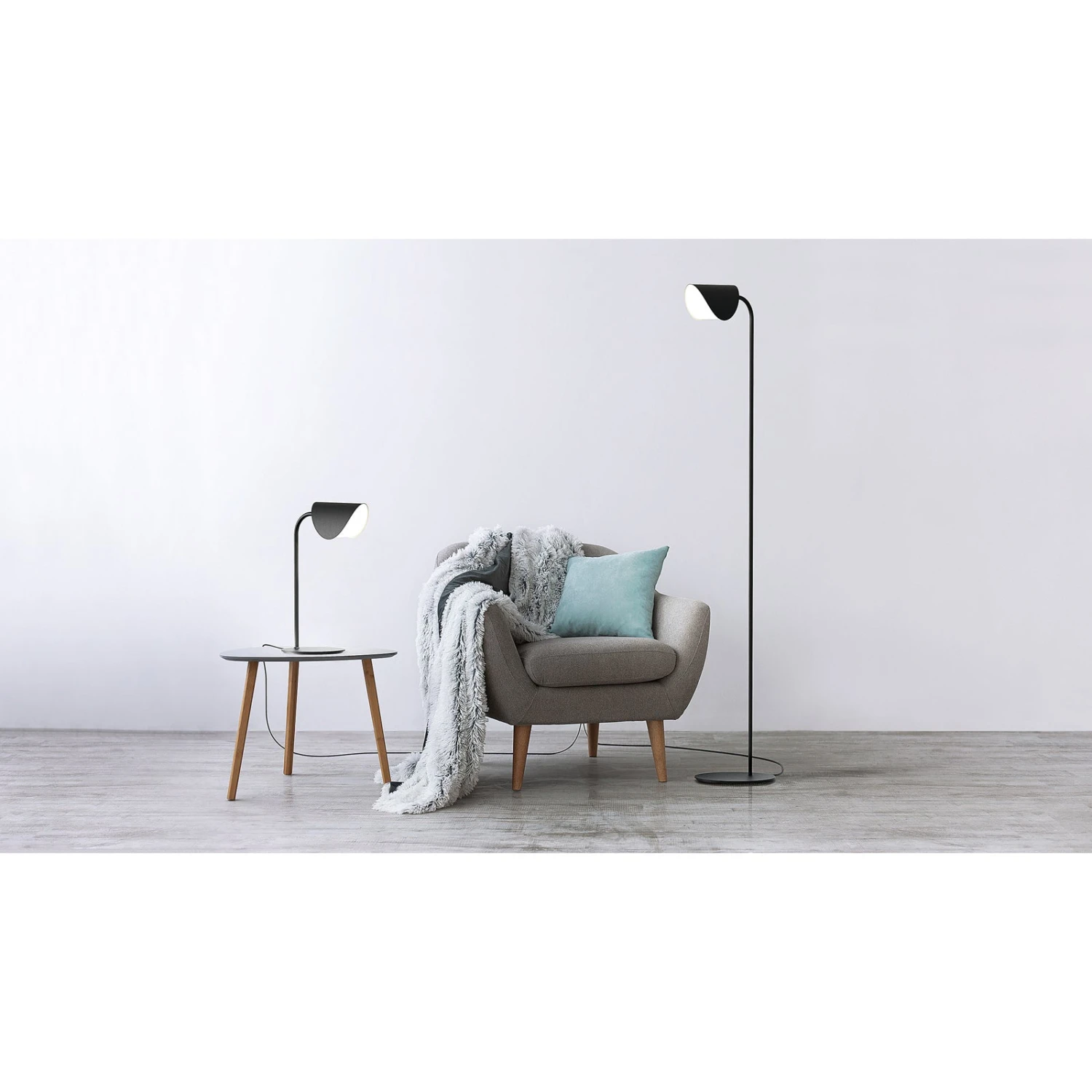 VESKA Pöytävalaisin 44 Cm 4 VESKA Pöytävalaisin 44 Cm - Image 2